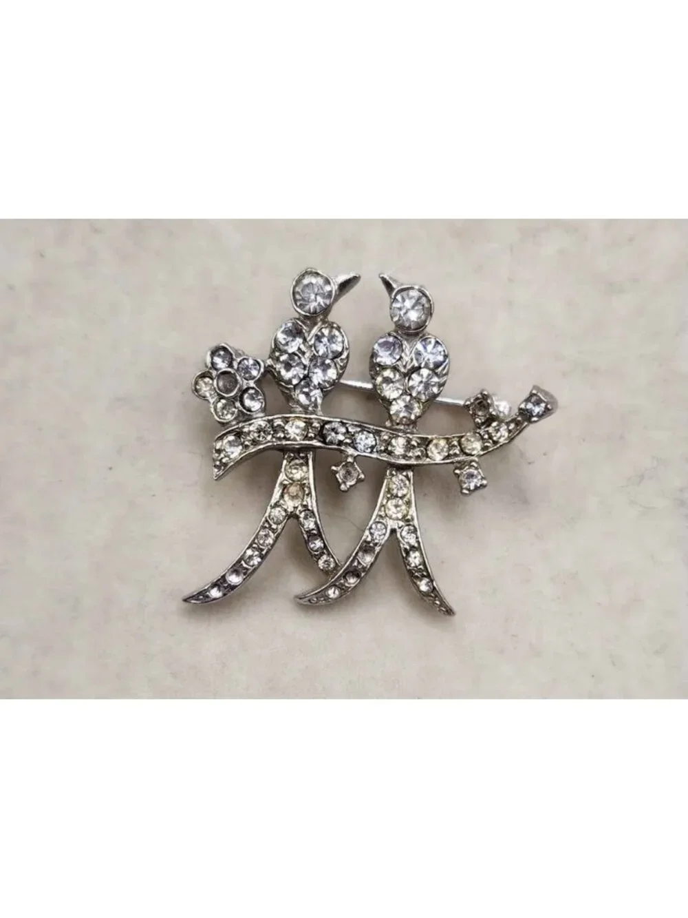 Rhinestone Brooch - 2 Lovebirds Vintage - missing stones